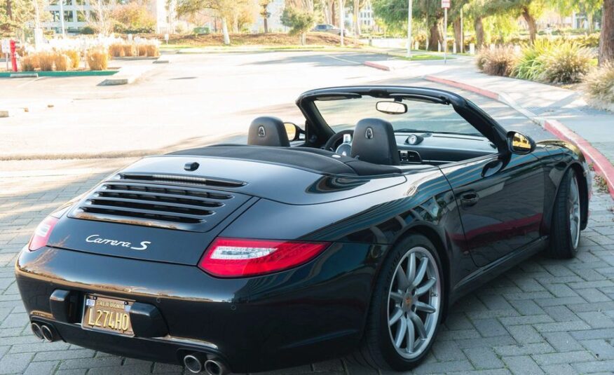 2011 Porsche 911 Carrera S Cabriolet